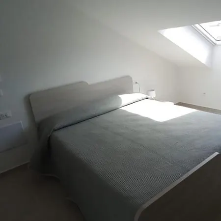 فندق مبيت وإفطار Hz And Appartments *