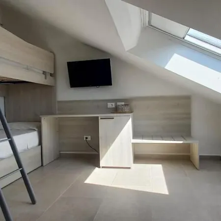 Hz And Appartments فندق مبيت وإفطار