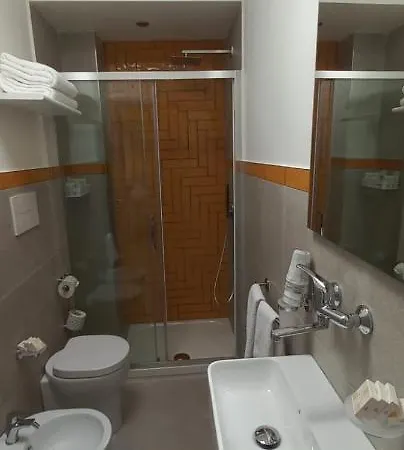 فندق مبيت وإفطار Hz And Appartments