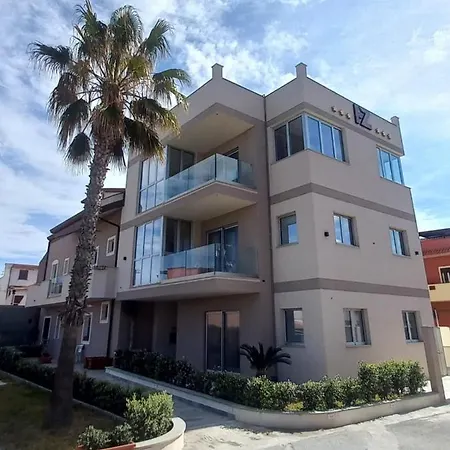 فندق مبيت وإفطار Hz And Appartments
